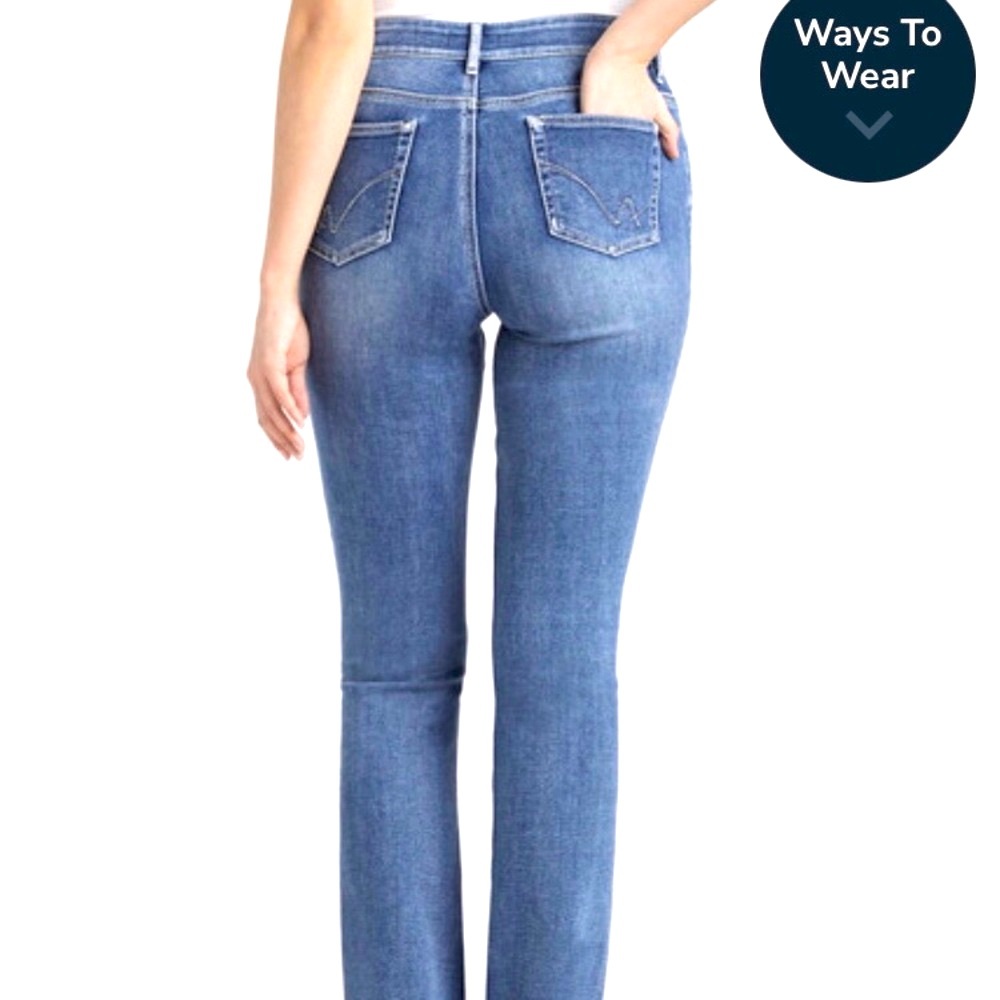Warehouse One light wash baby boot jeans sz, 30/32